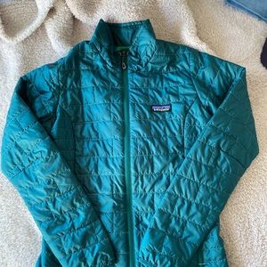 SOLD Patagonia Women’s Nano Puff full zip jacket